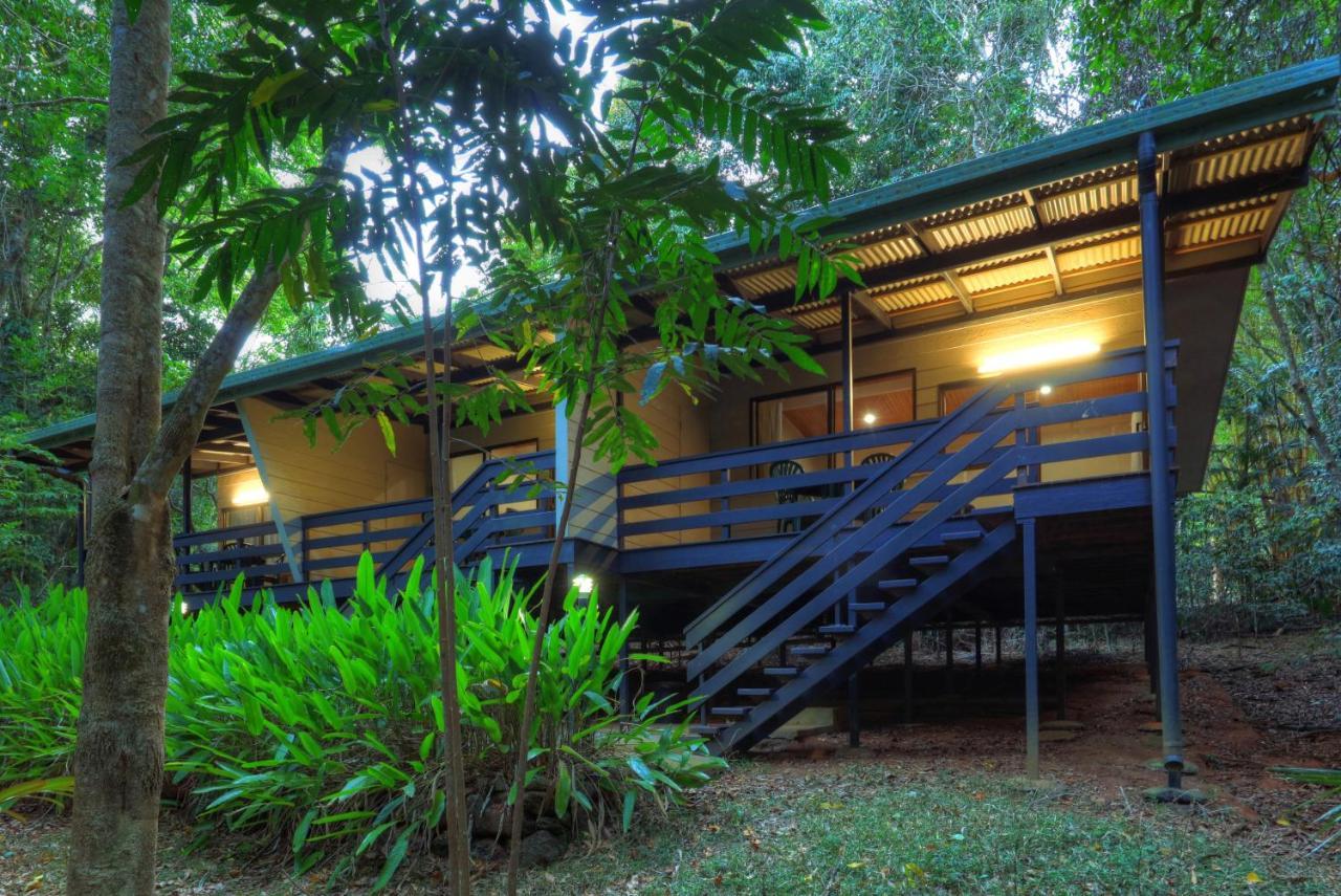 チャンバーズ ワイルドライフ レインフォレスト ロッジ Lake Eacham エクステリア 写真